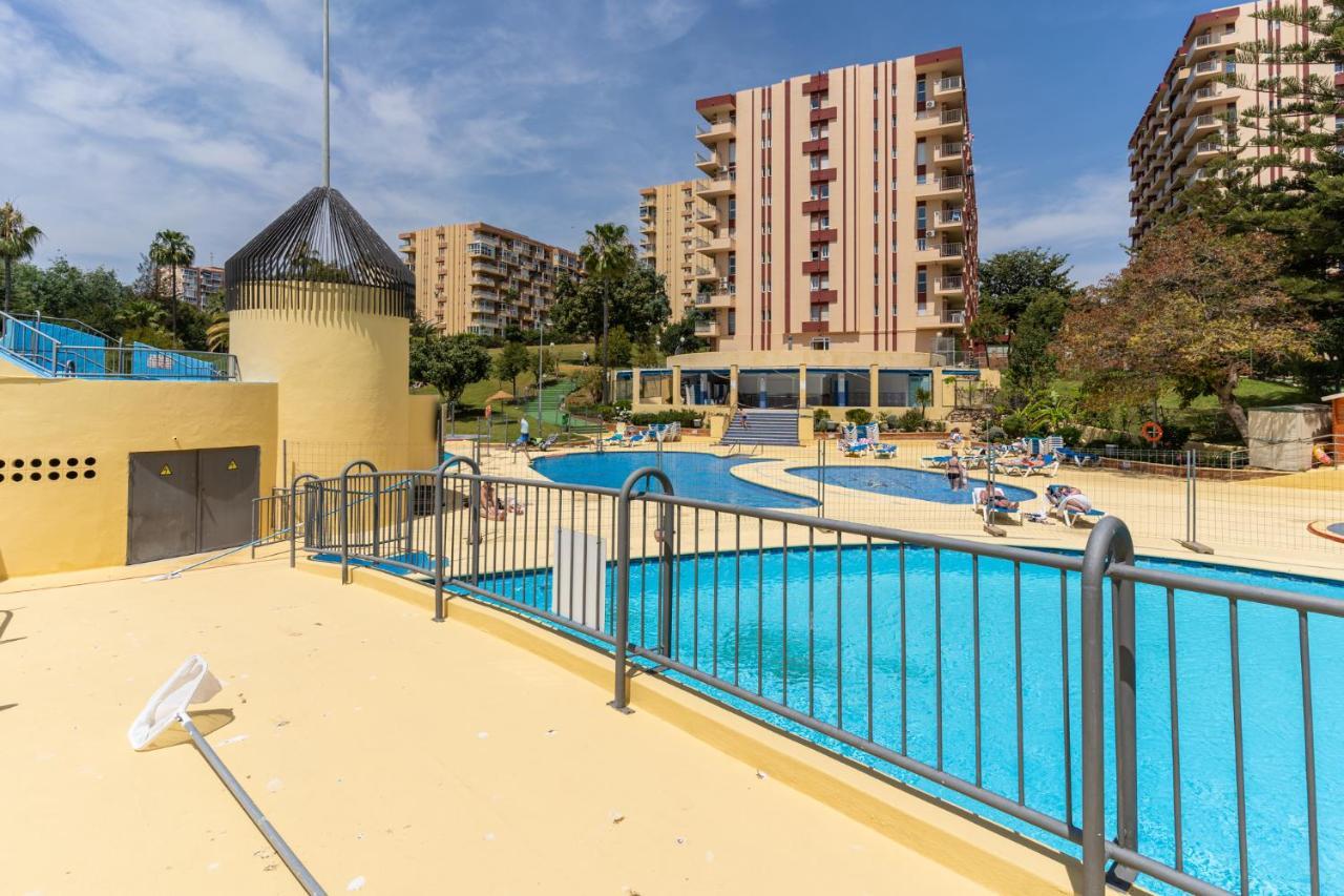 Appartamento Blonzu Guinea Benalmádena Esterno foto