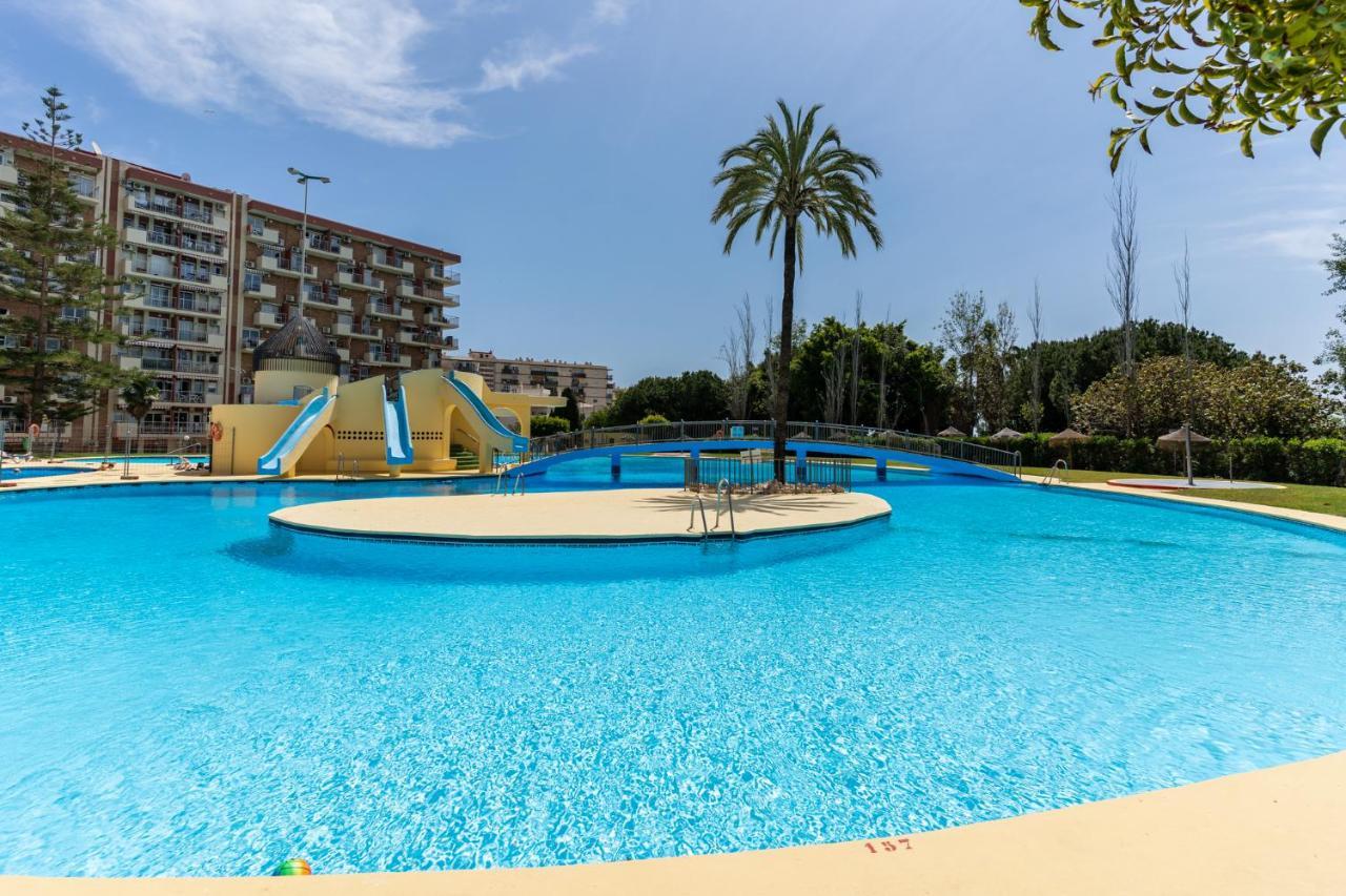 Appartamento Blonzu Guinea Benalmádena Esterno foto