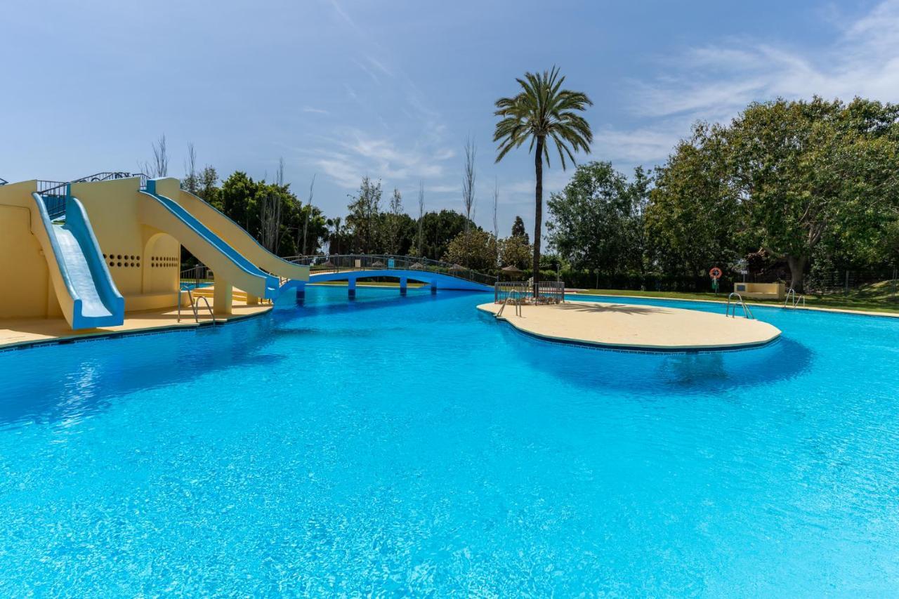 Appartamento Blonzu Guinea Benalmádena Esterno foto