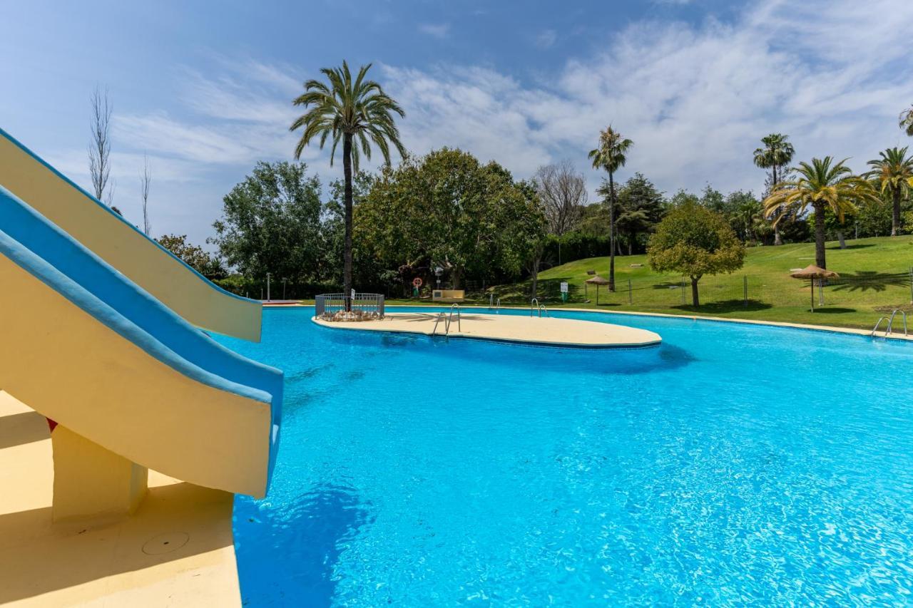 Appartamento Blonzu Guinea Benalmádena Esterno foto